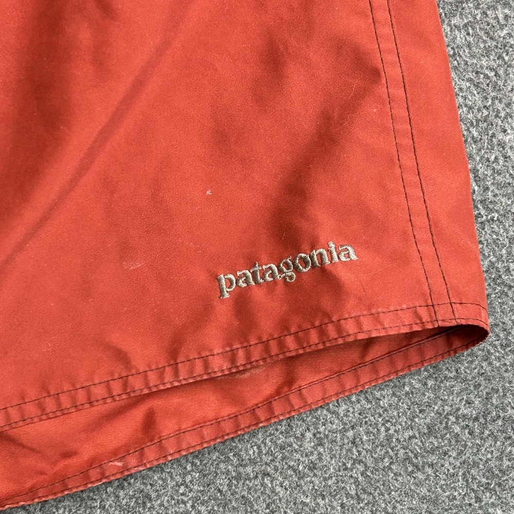 Patagonia Board Shorts Mens 33 Orange Swim Trunks Drawstring Zip Pocket Surf - Picture 2 of 11